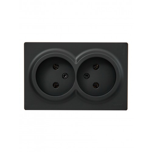 Розетка двойная